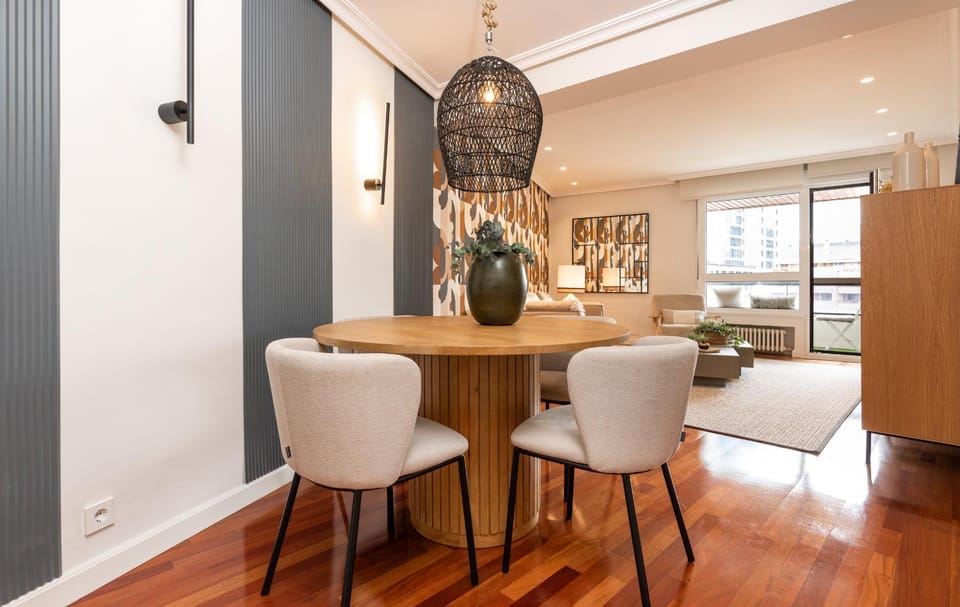 The Black Cherry Apartment in Oviedo
