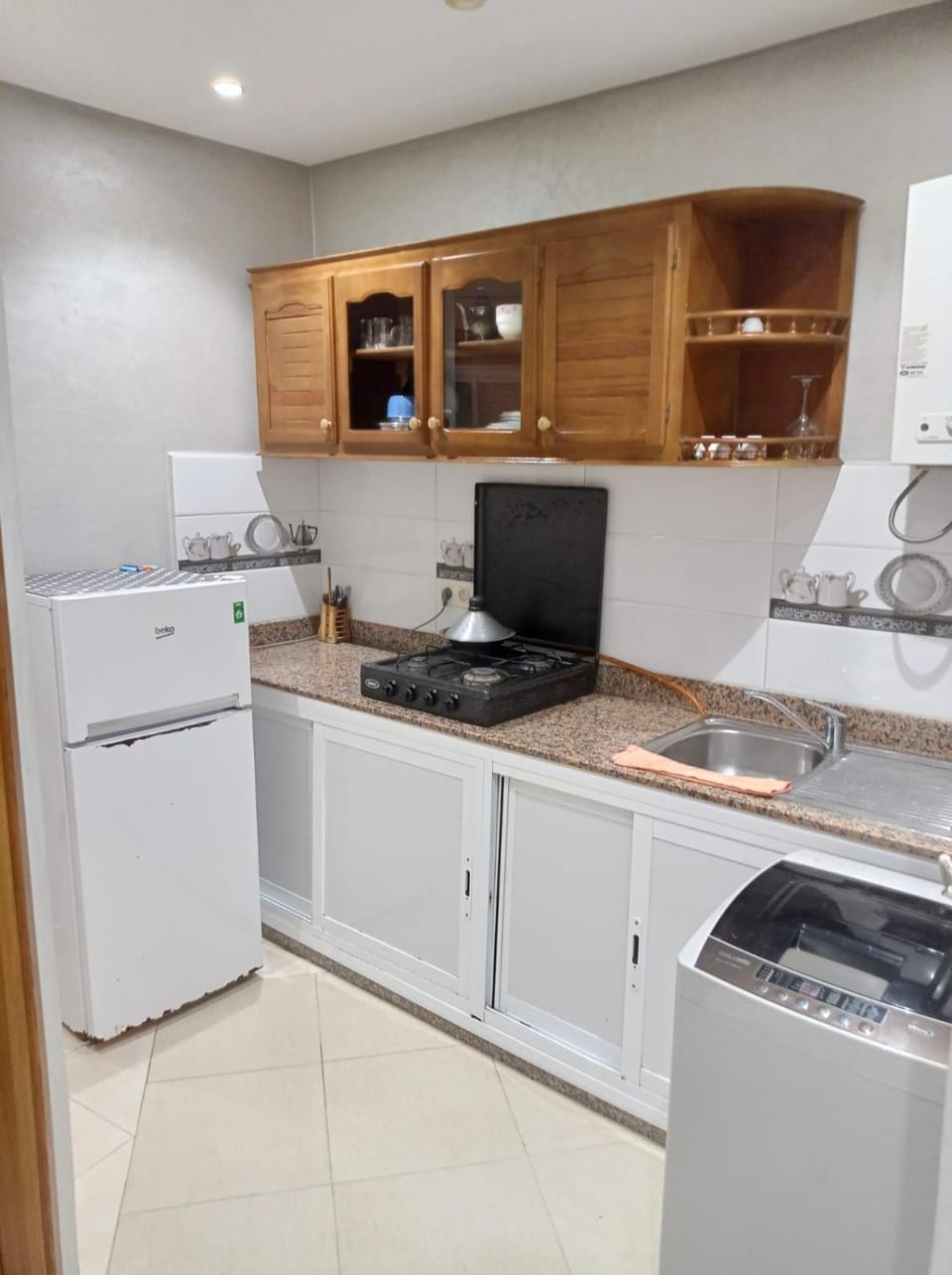 Kitchen or kitchenette, stove