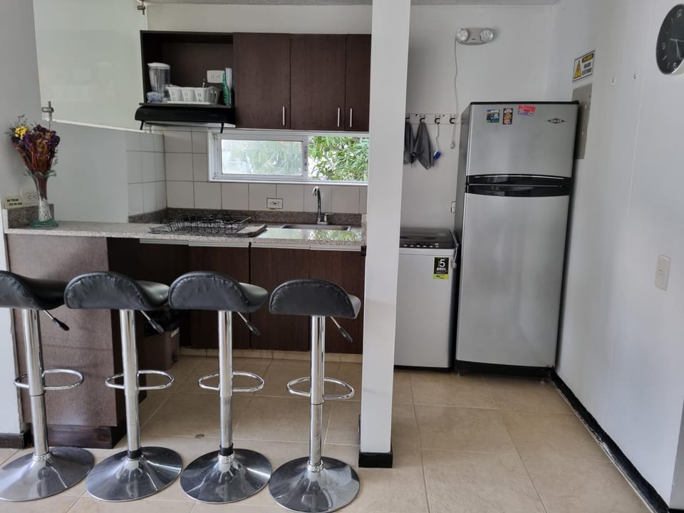Kitchen or kitchenette, Dining area, dishwasher, pet friendly, stove