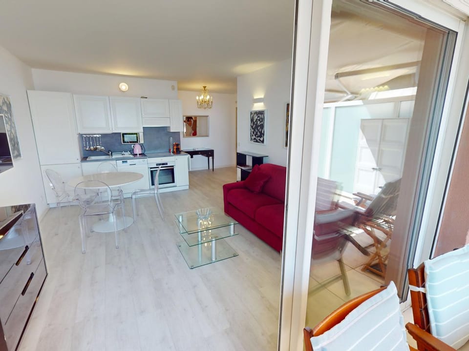 3 pièces climatisé avec terrasse, garage et WiFi à Menton - FR-1-196-342 Apartment in Menton