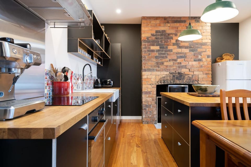 Gorgeous on Gleadow House in Launceston