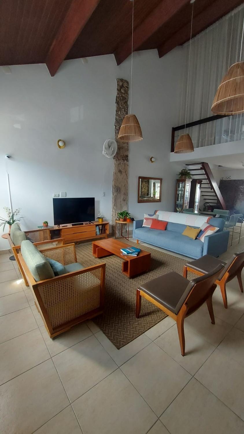 Communal lounge/ TV room, TV and multimedia, Seating area