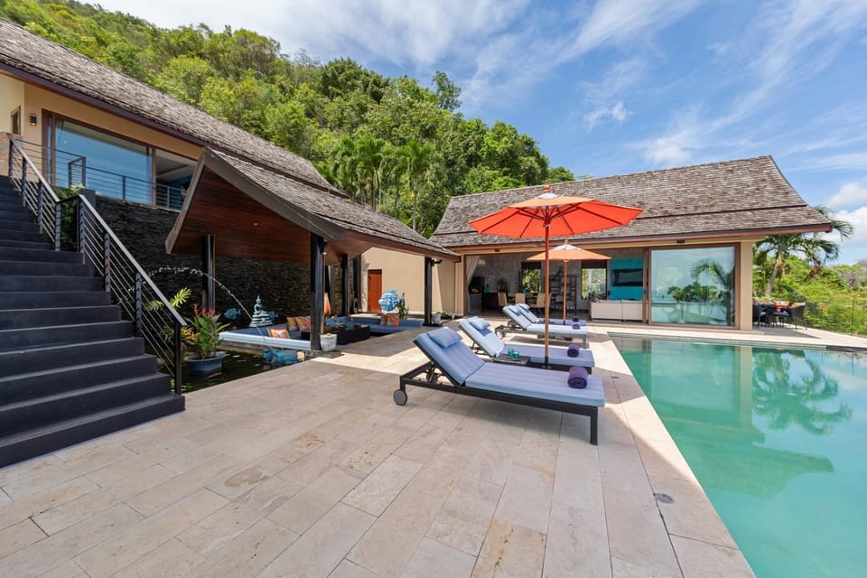Property building, Patio, Spring, Day, Natural landscape, Garden, View (from property/room), Balcony/Terrace, Garden view, Pool view, Swimming pool, sunbed