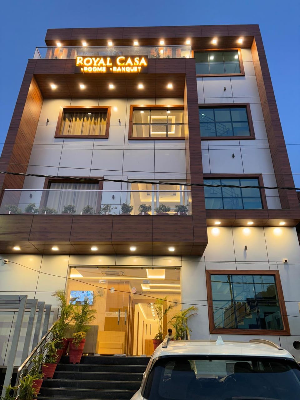 Hotel Royal Casa Hotel in Lucknow