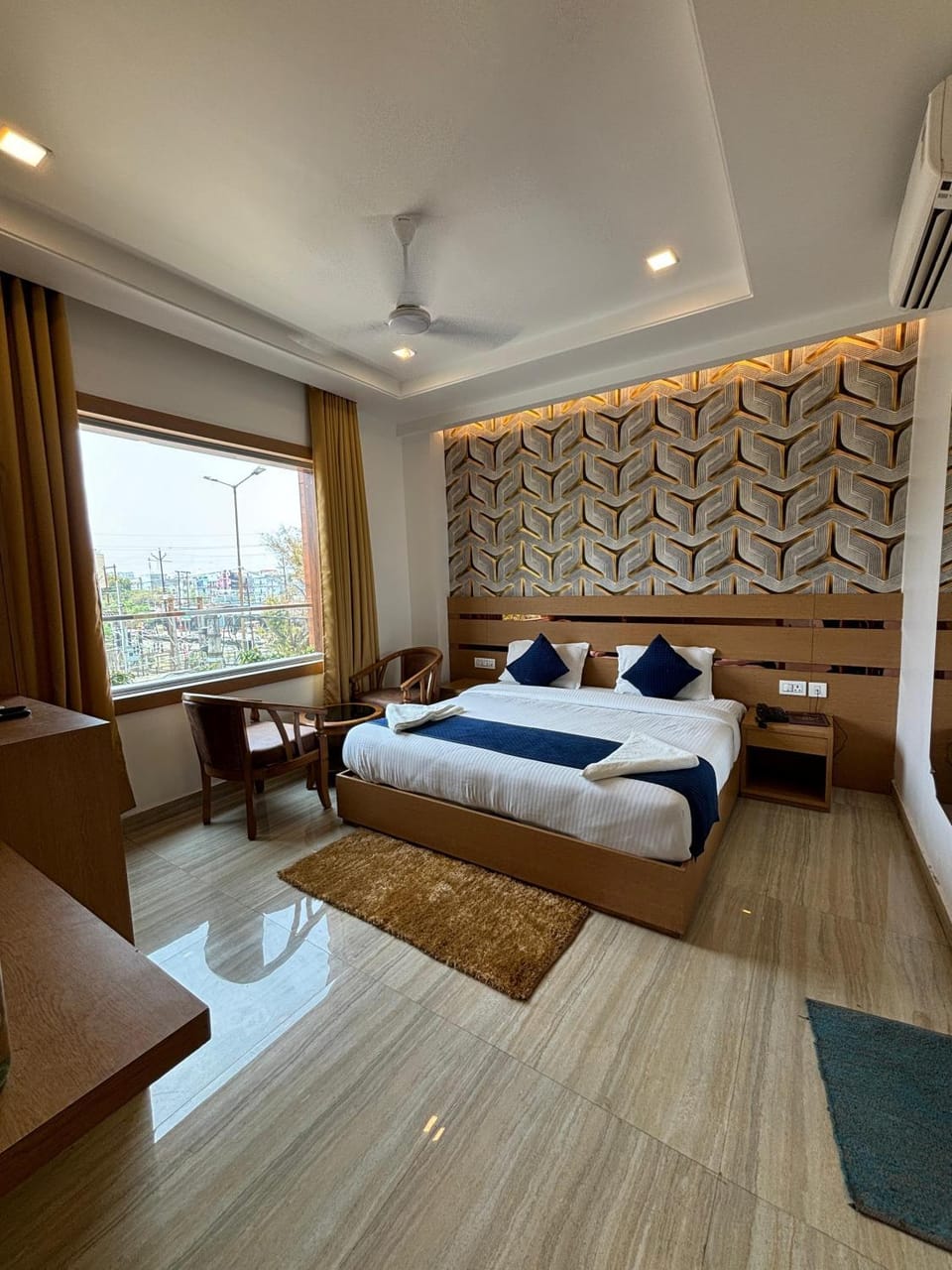 Hotel Royal Casa Hotel in Lucknow