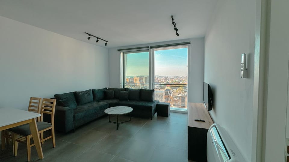 TV and multimedia, Living room, Seating area, Sunrise