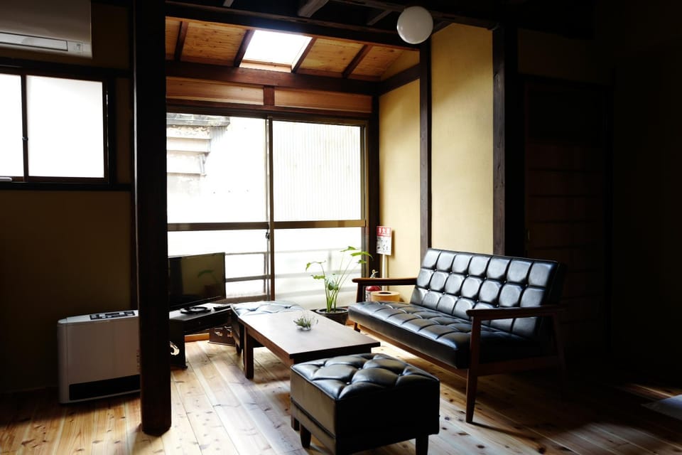 Honmachi-Shin South House in Kyoto