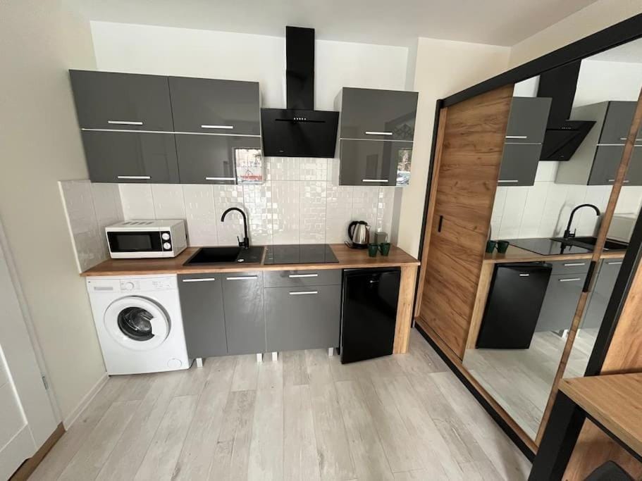 Apartament F Mazowiecka 29 self-check-in Apartment in Greater Poland Voivodeship