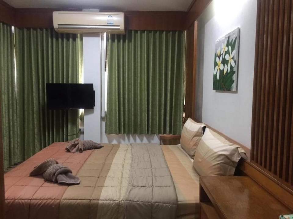 Praew Guesthouse Hostel in Krabi Changwat