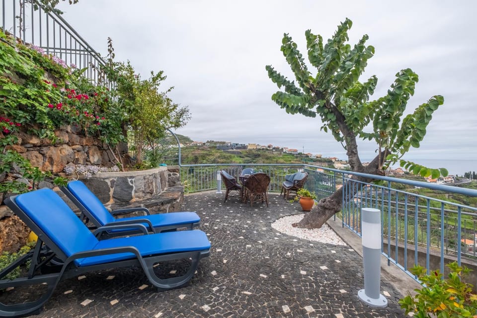 Casa da Vizinha House in Madeira District