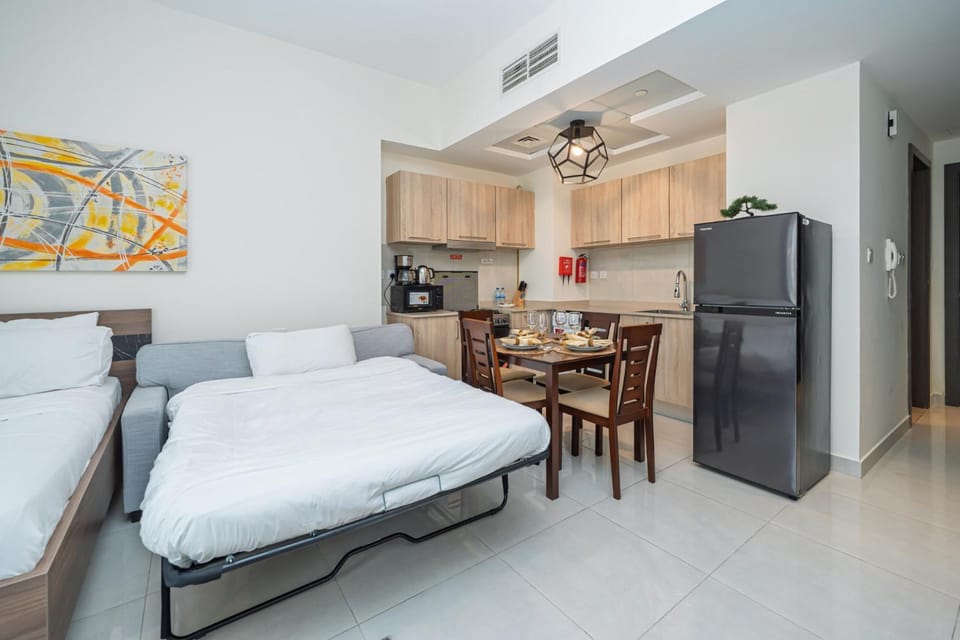 Bed, Seating area