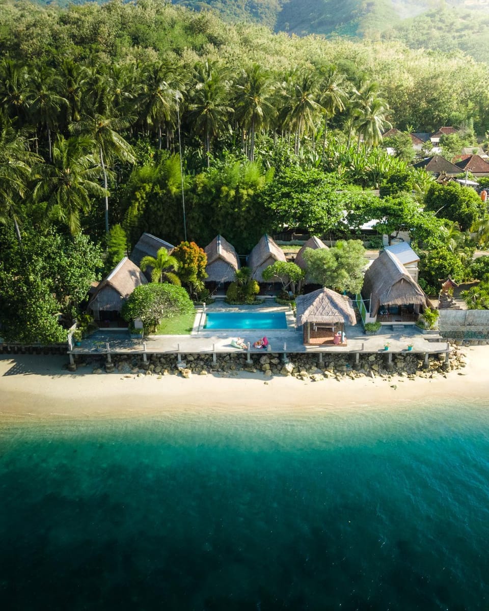Nearby landmark, Beach, Swimming pool