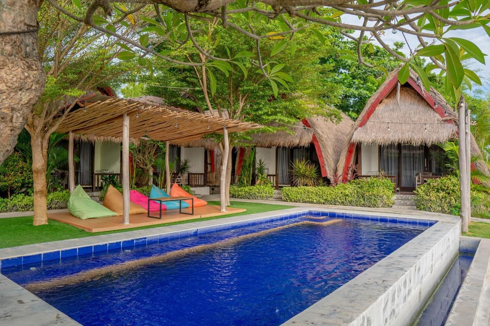 Pool view, Swimming pool