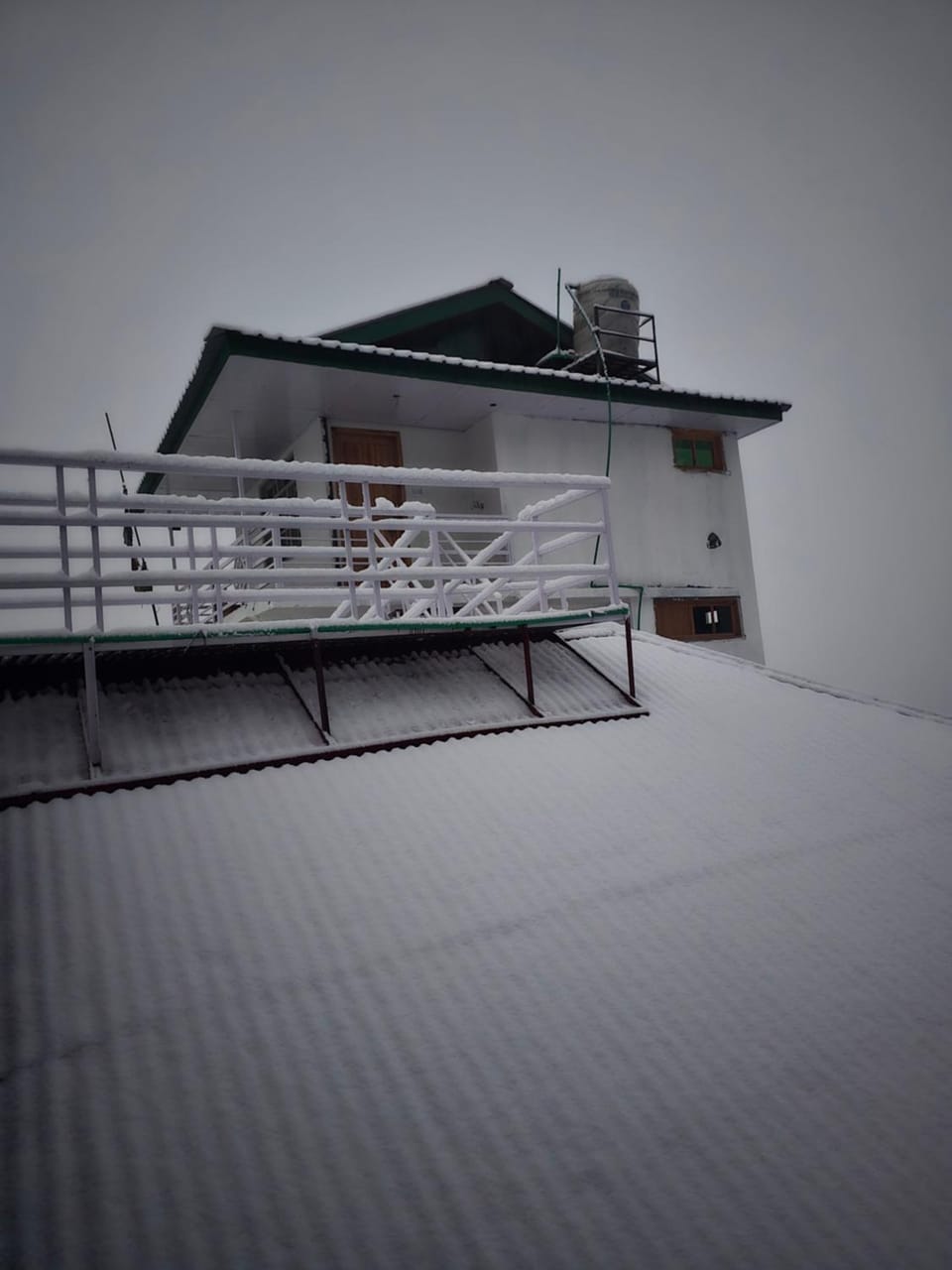 Property building, Day, Winter