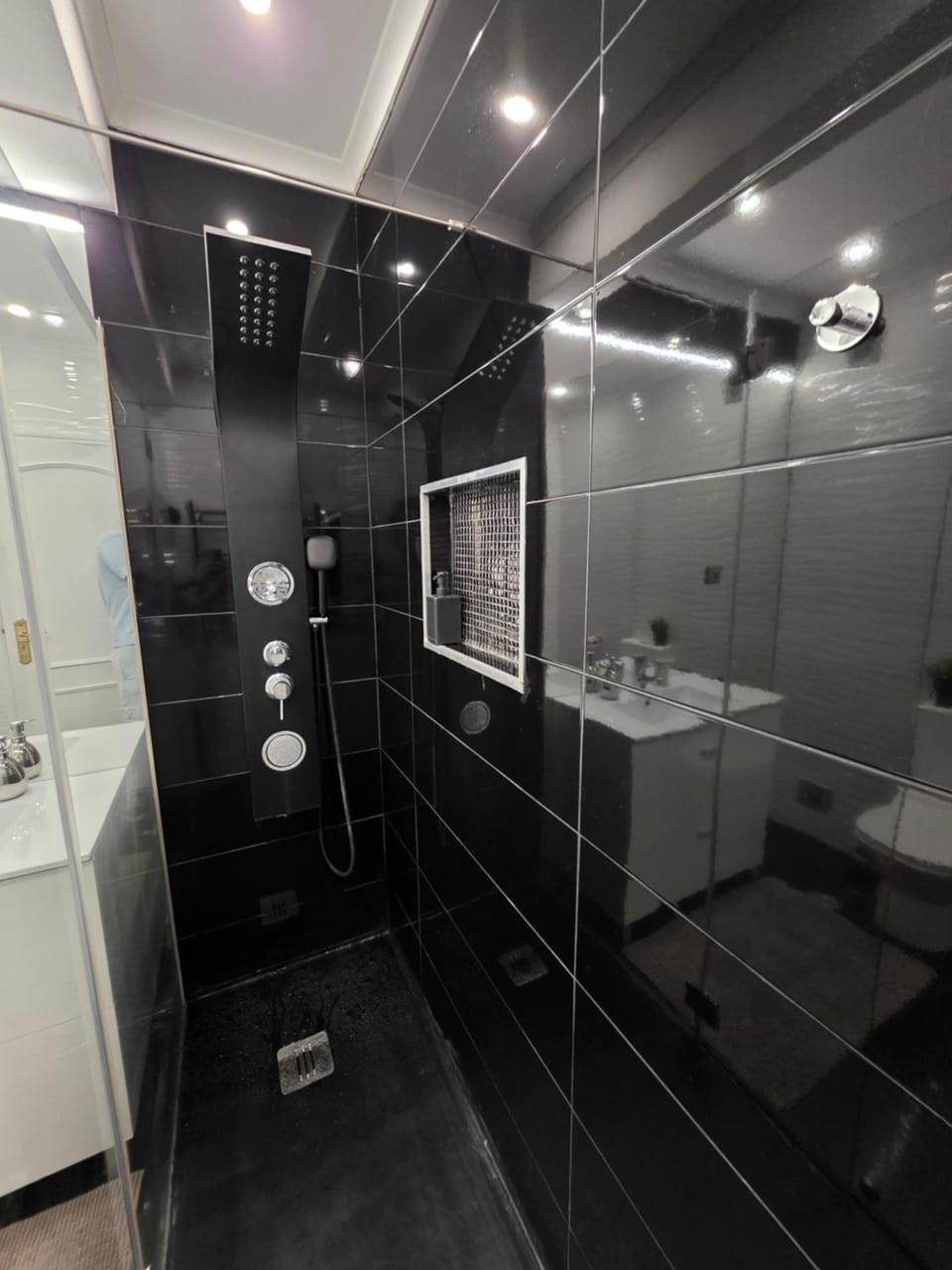 Apartamento para 6 hóspedes em Queluz próximo Lisboa,Sintra e Cascais Apartment in Lisbon District