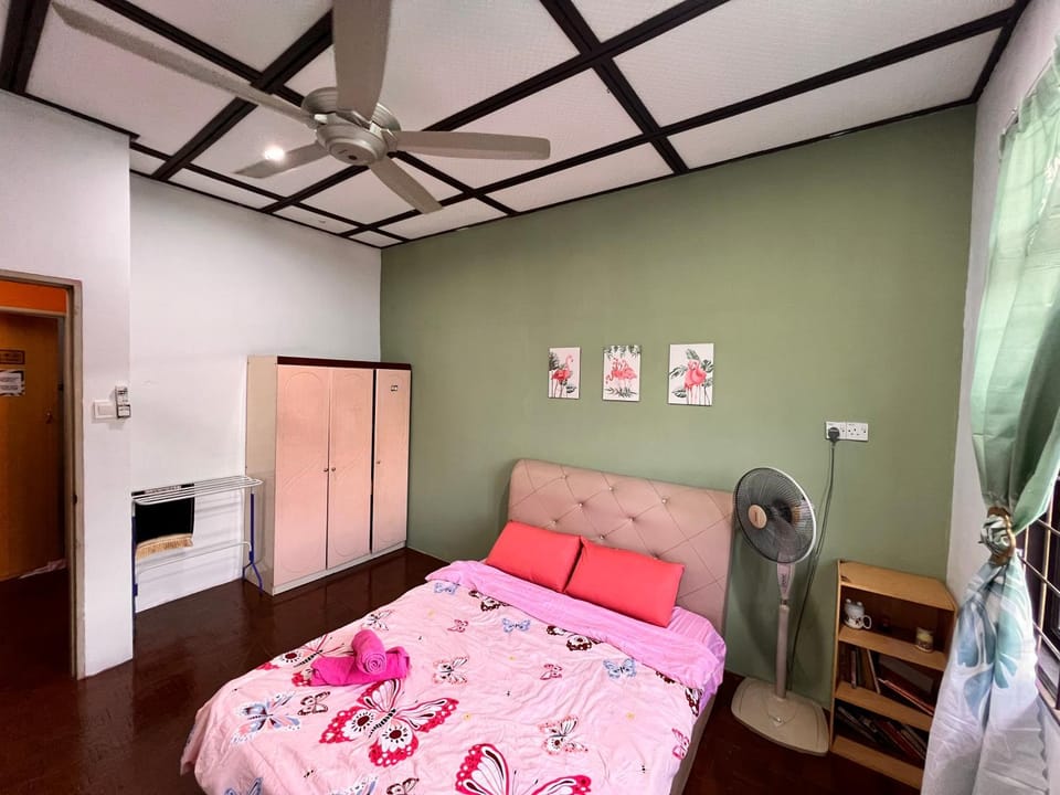 Aznah’s Stay House in Kuching