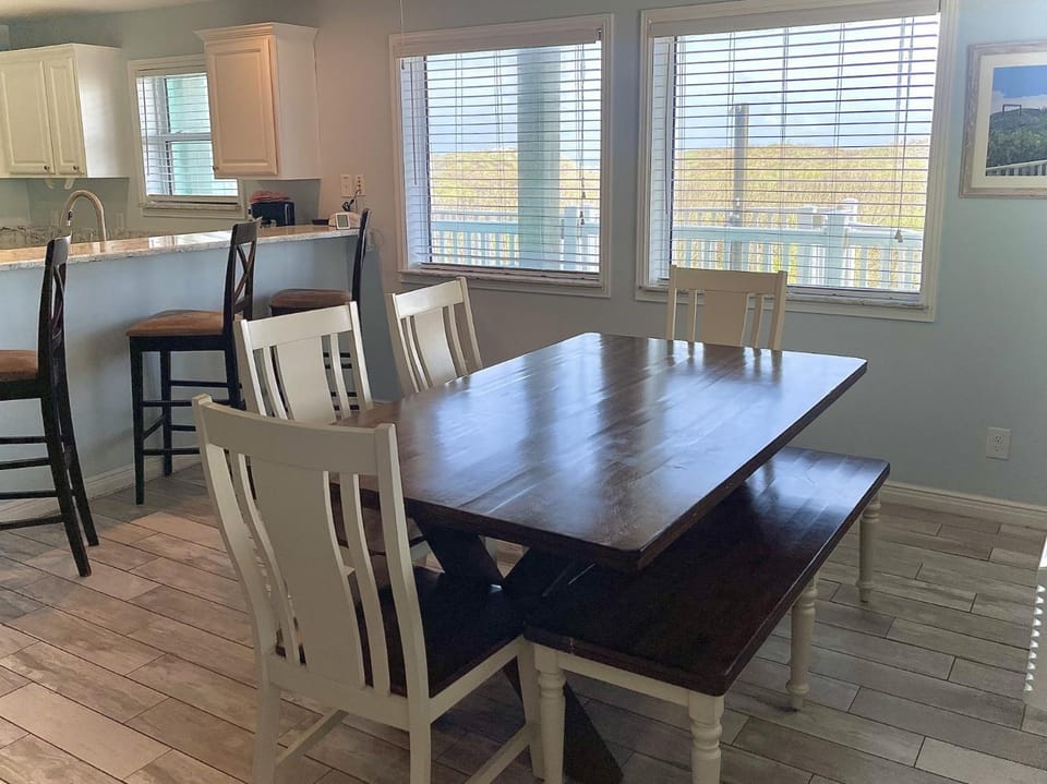 Beachgate Condo Suites and Hotel 511 condo Apartment in Port Aransas