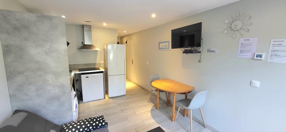 Résidences Les Sansonnets "Appartements & Studios" Apartment in Jonzac