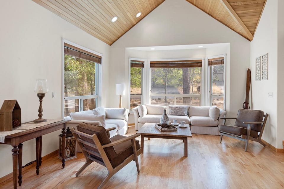 Sun Haven - Meredith Lodging House in Oregon