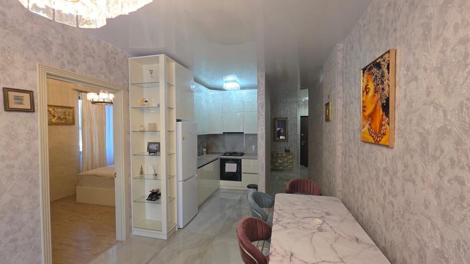 Kitchen or kitchenette, Photo of the whole room
