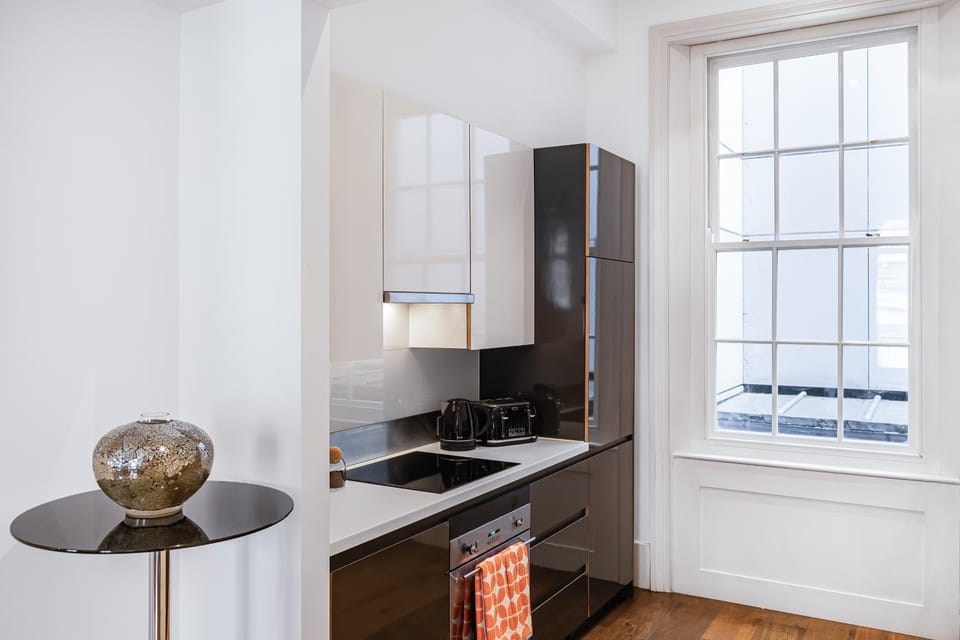 Welcome London Mayfair Apartment in City of Westminster
