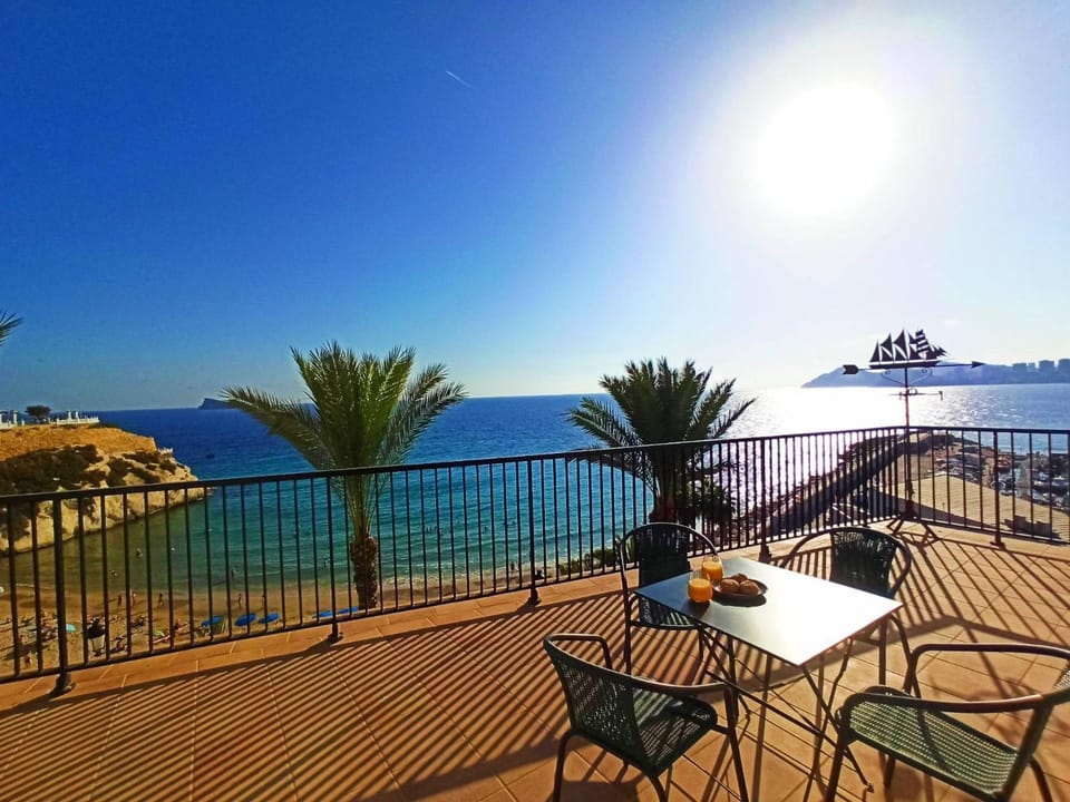 Nearby landmark, Balcony/Terrace, Landmark view, Sea view