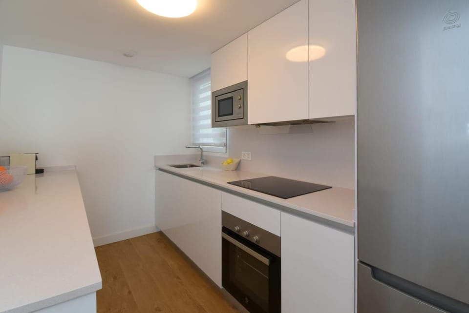 Kitchen or kitchenette, minibar, pet friendly, stove