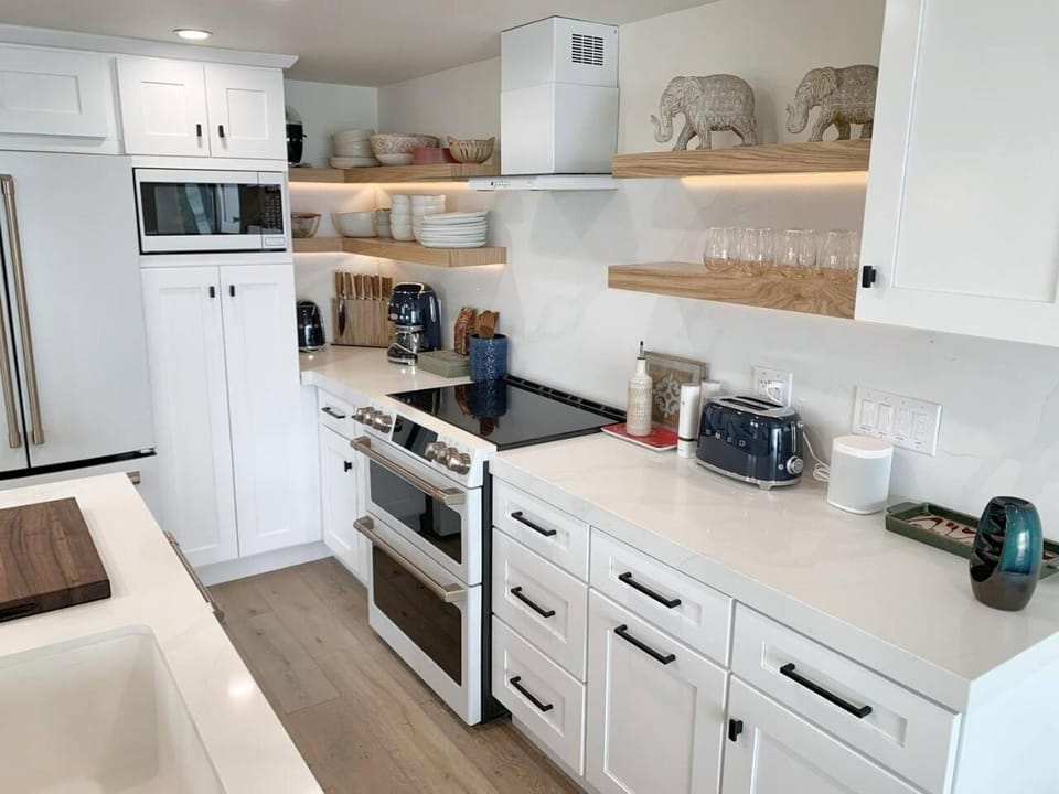 Oceanfront Penthouse On Sand - Epic Views/Sunsets! Apartment in Sunset Beach