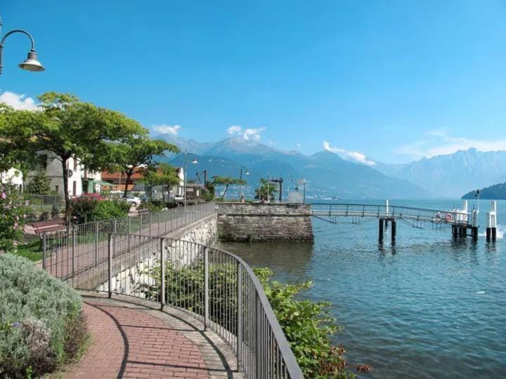 Nearby landmark, Lake view