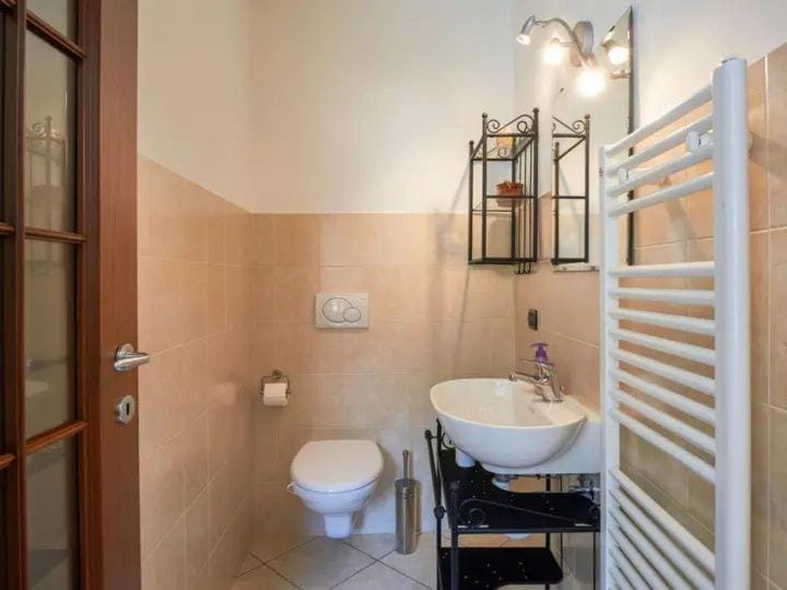 Toilet, Bathroom