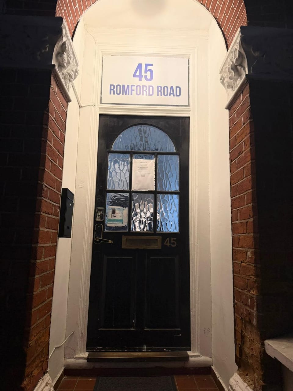 Facade/entrance