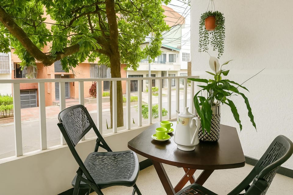 View (from property/room), Balcony/Terrace, Balcony/Terrace, Seating area, Garden view