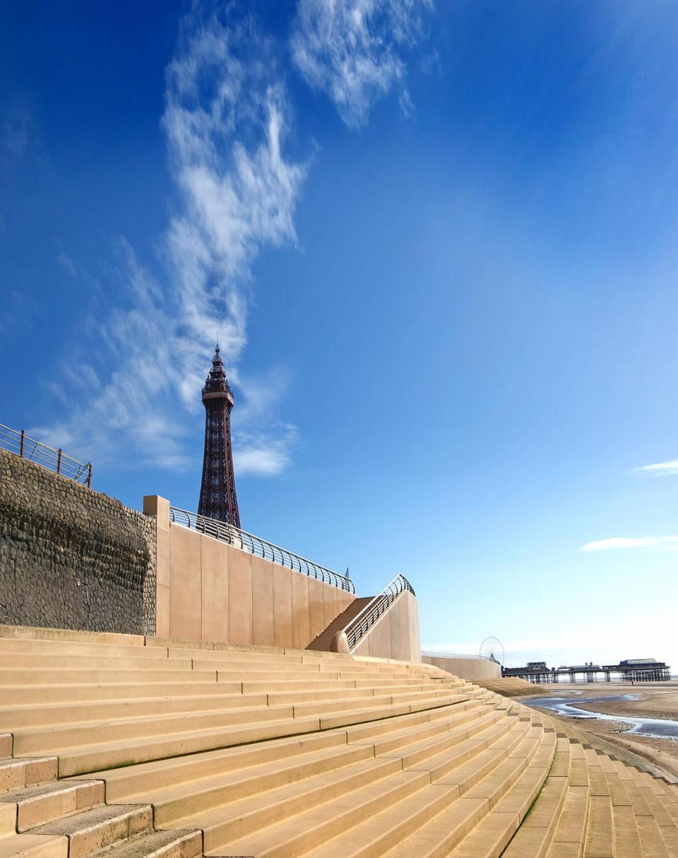 Nearby landmark, Beach