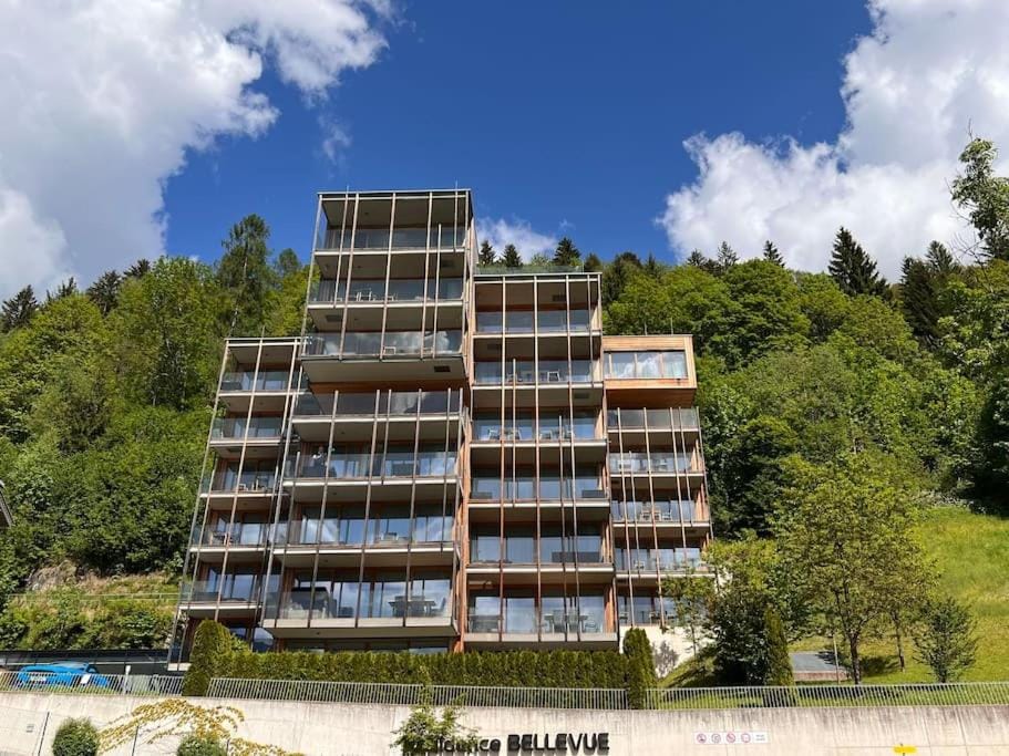 Property building, Spring