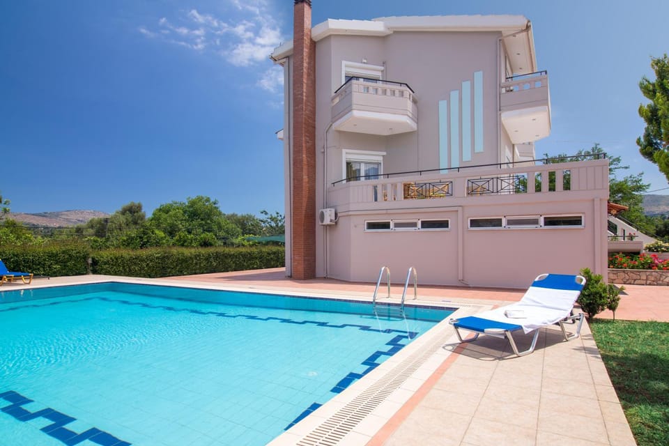 Day, Swimming pool, Swimming pool