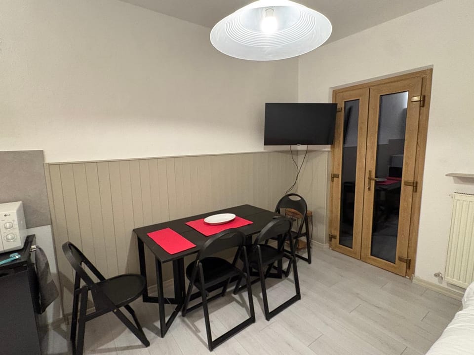 Lounge or bar