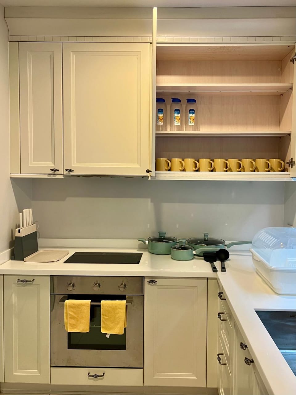 Kitchen or kitchenette, pet friendly, kitchen