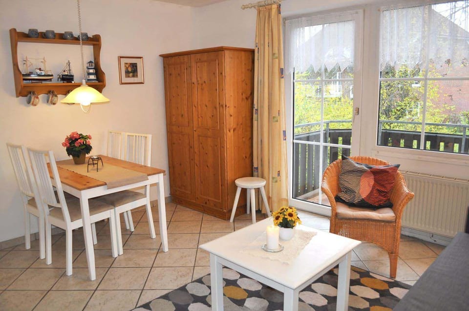 Haus Windrose Ferienwohnung Nr 11 Apartment in Timmendorfer Strand