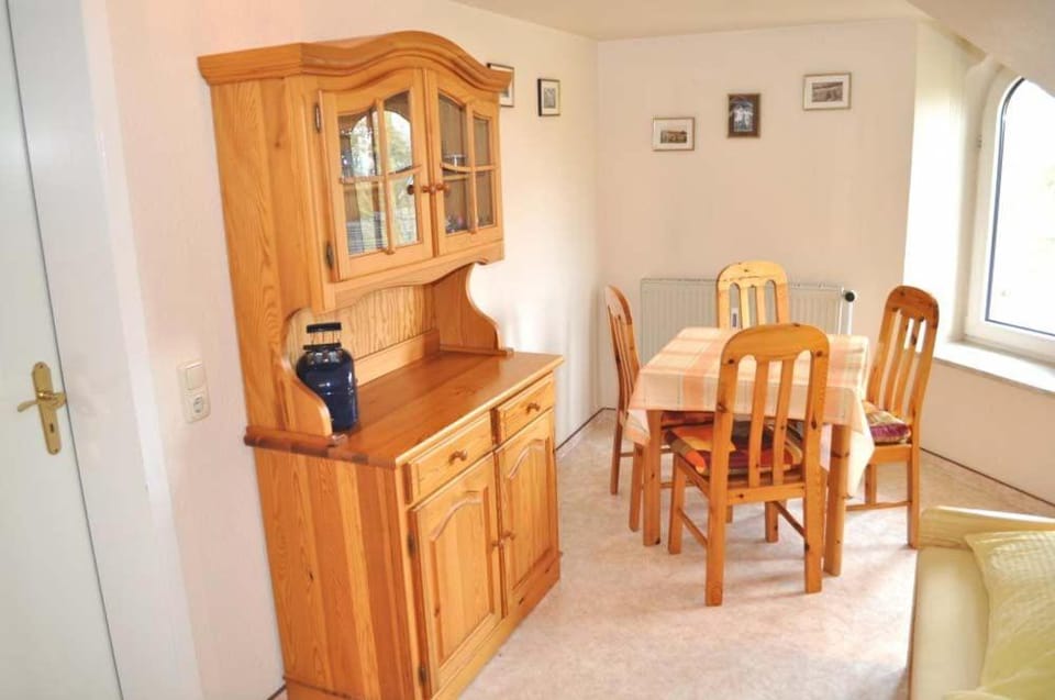 Hof Kröger Ferienwohnung Nr 03 Apartment in Lubeck