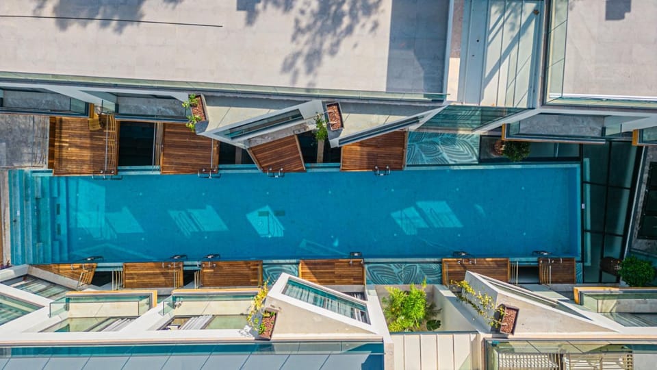Property building, Swimming pool