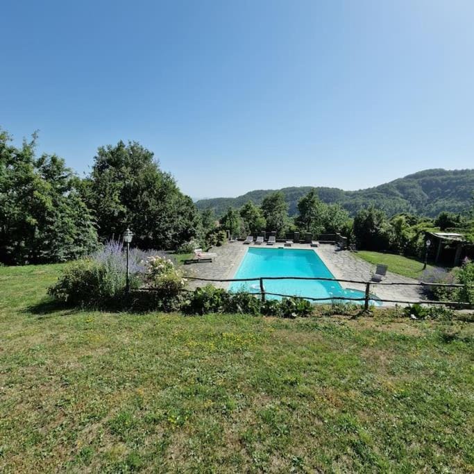 Borgo il cantuccio - Casa Simona con piscina condivisa House in Umbria