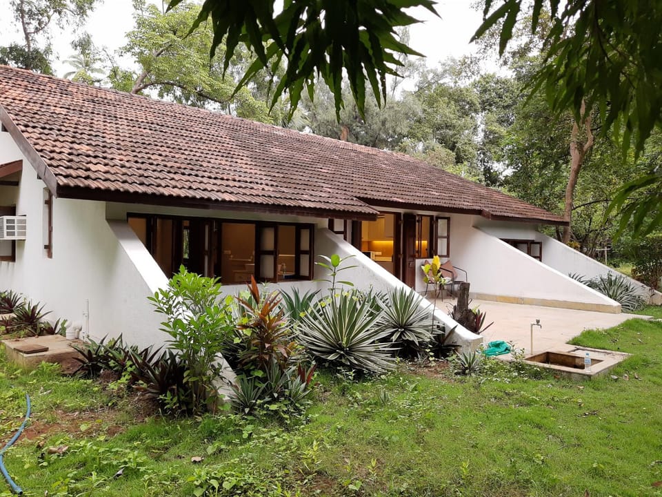 Property building, Garden view