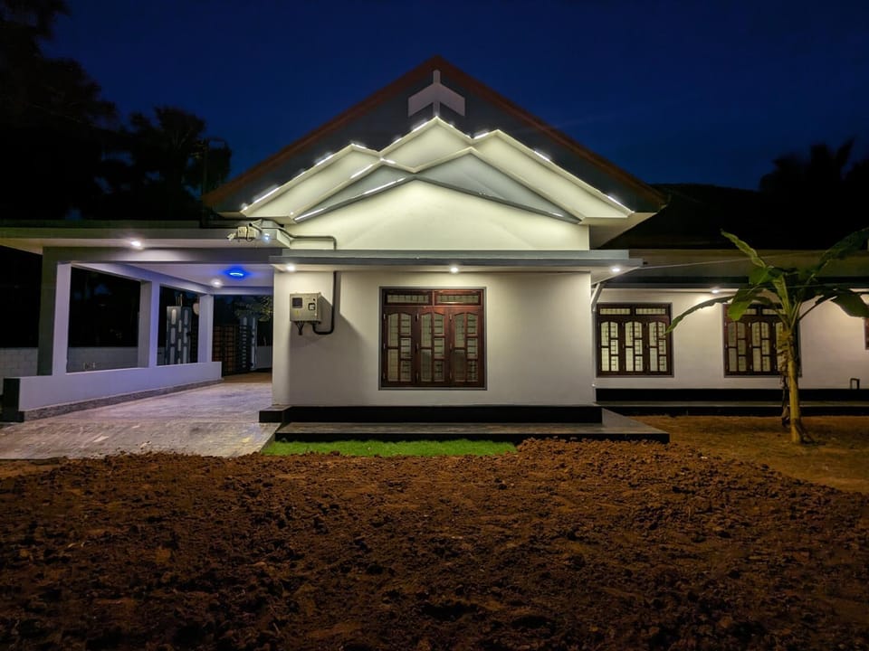Property building, Night
