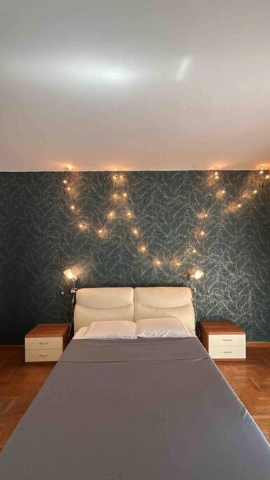 [Cathedral/Church in 15 min]•Jacuzzi + Wi-Fi+ A/C Apartment in Milan
