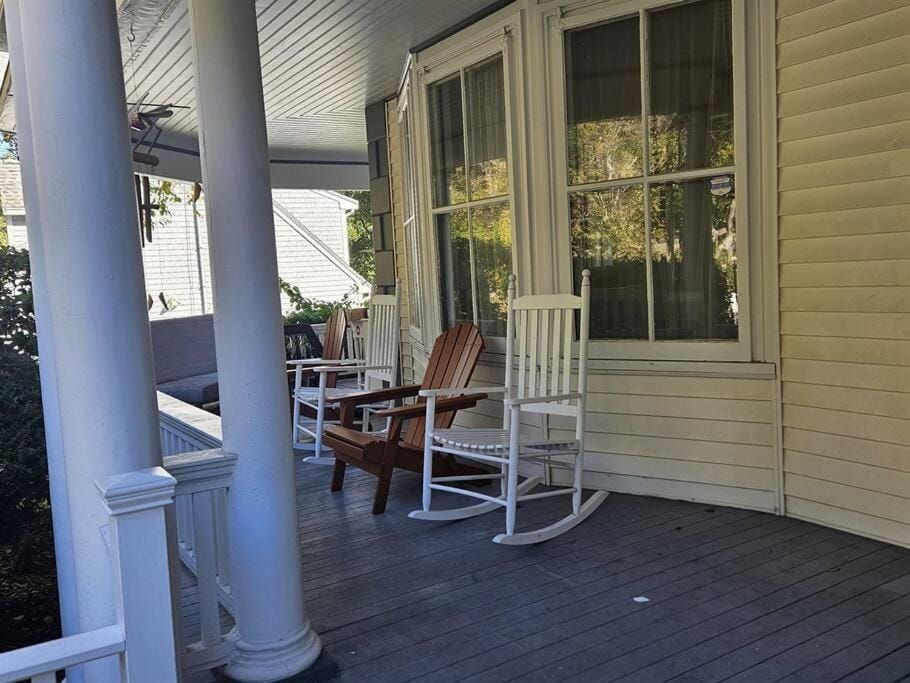 Experience Classic New England-walk to beach&shops House in Rockport