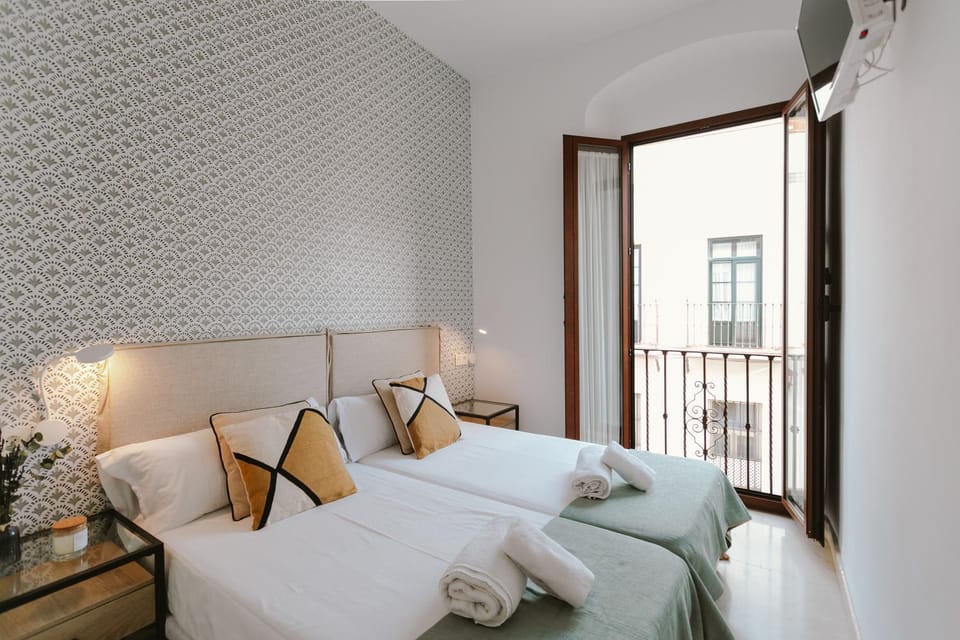 Apto. con terraza privada centro Apartment in Seville
