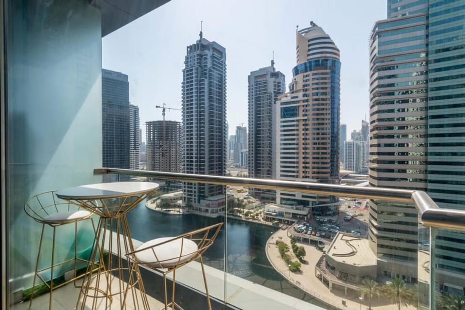 Balcony/Terrace, City view