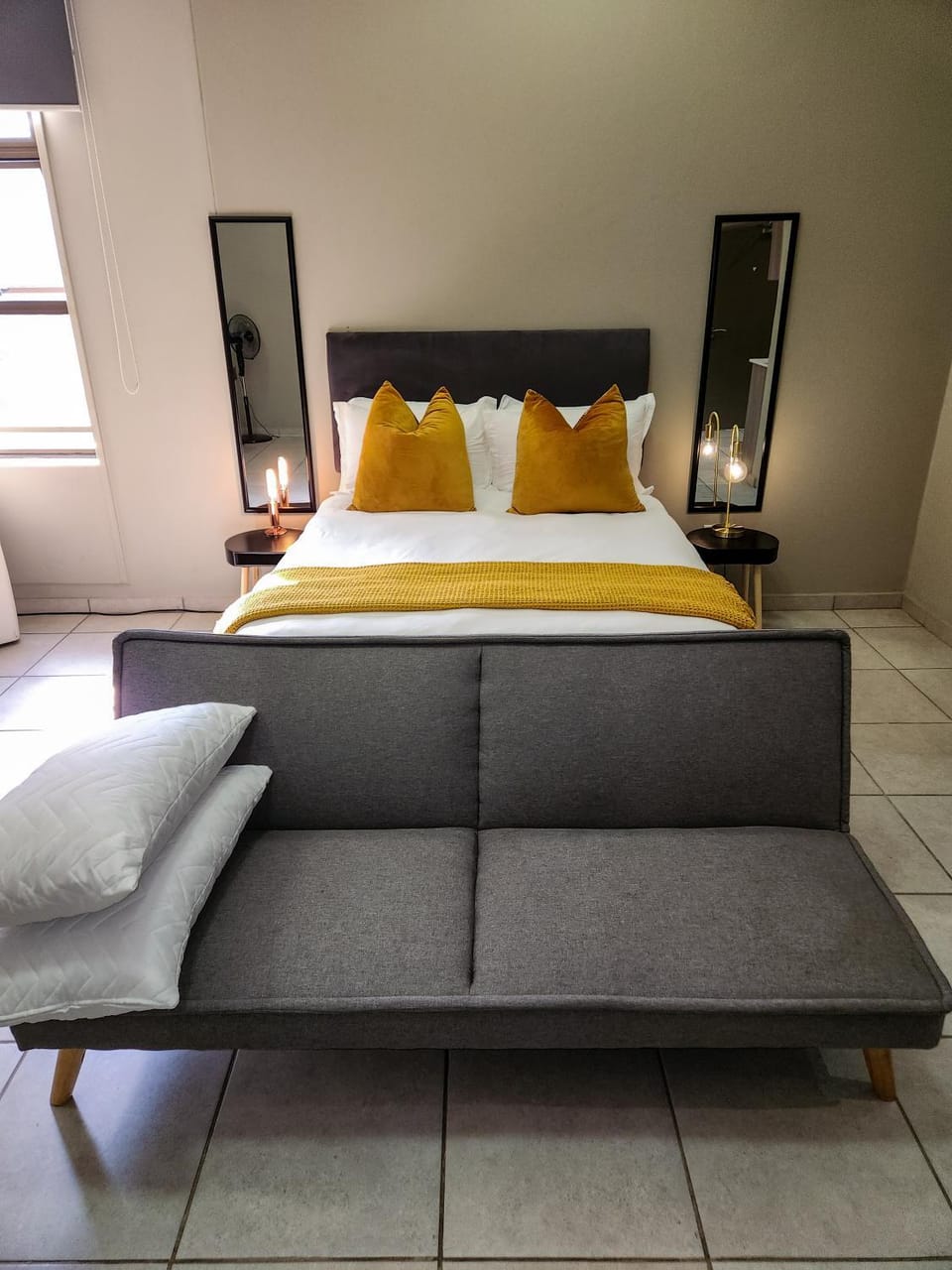 No Loadshedding Fast WiFi Lux Apartment Apartment in Johannesburg