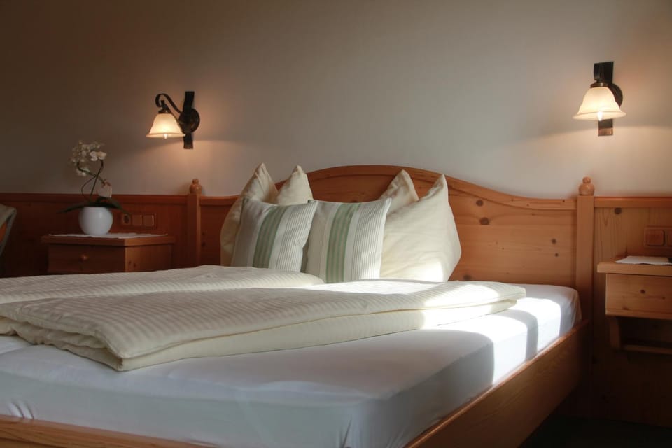 Schmiedbauernhof Farm Stay in Salzburgerland
