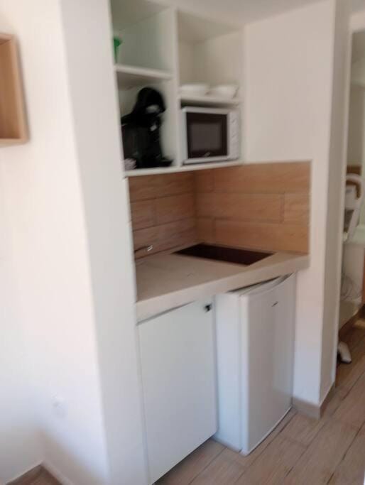 BudgetBnb studette a la moutonne Apartment in Hyères